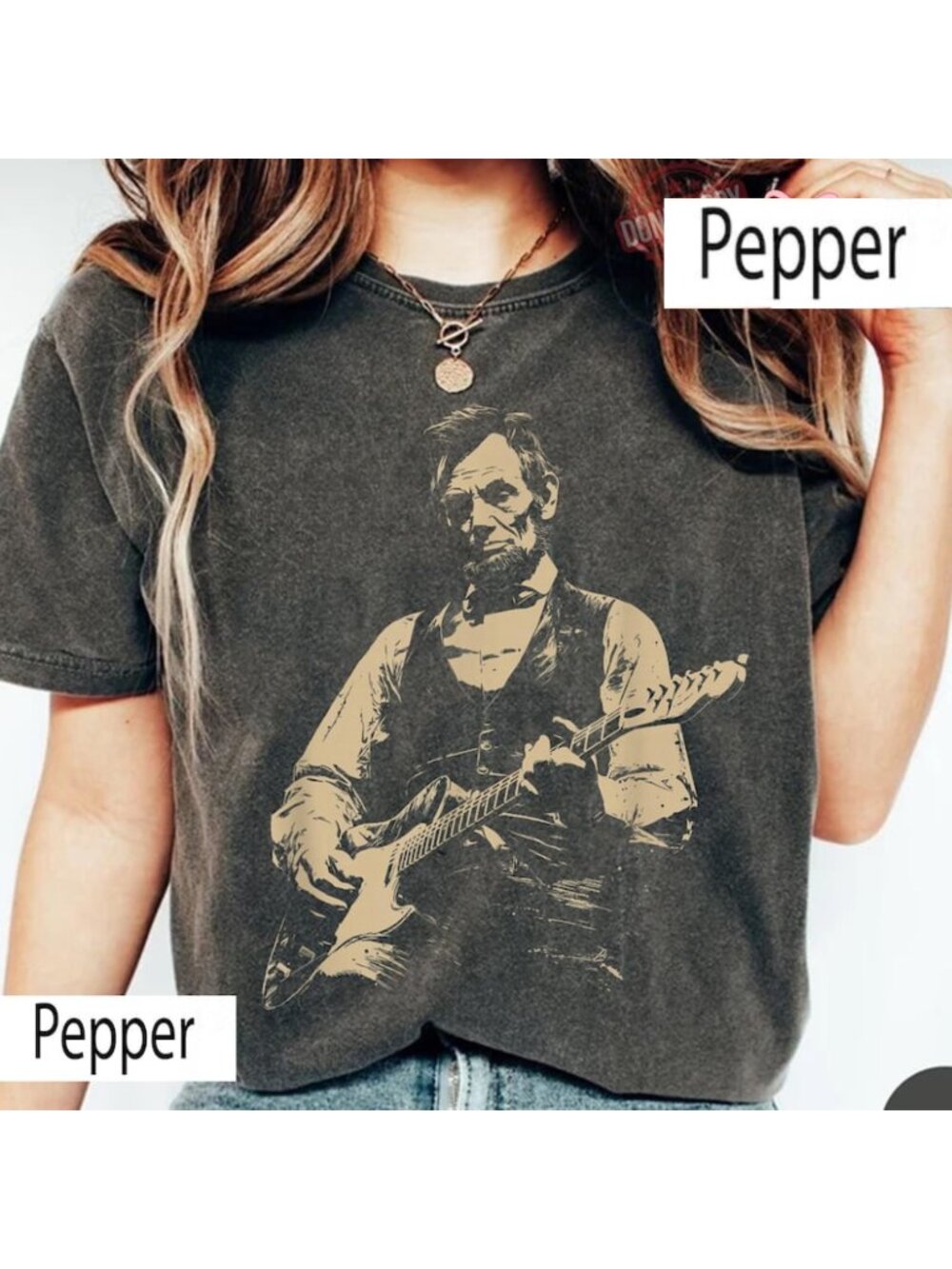 President Abraham Lincoln Playing Guitar Abe Lincoln Comfort Colors T-Shirt